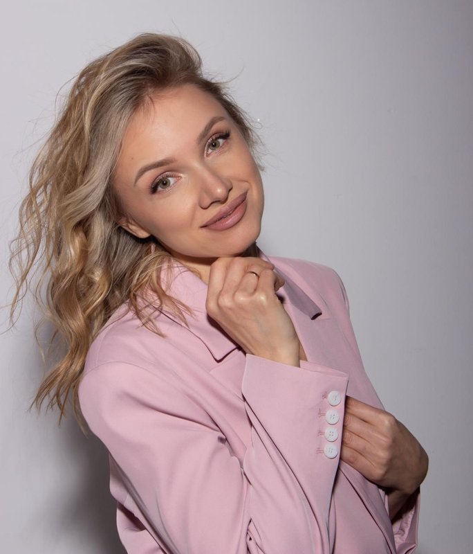 Анжела Полякова